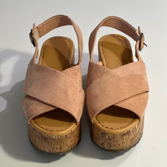 Pink Faux Suede 3 Inch Platform Sandals- 6W - Picture 3 of 7